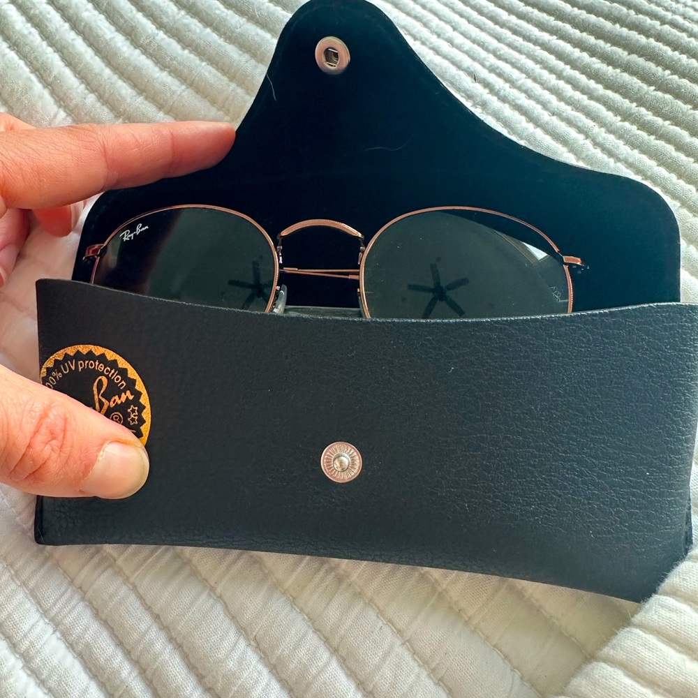 Ray ban sunglasses, never worn.